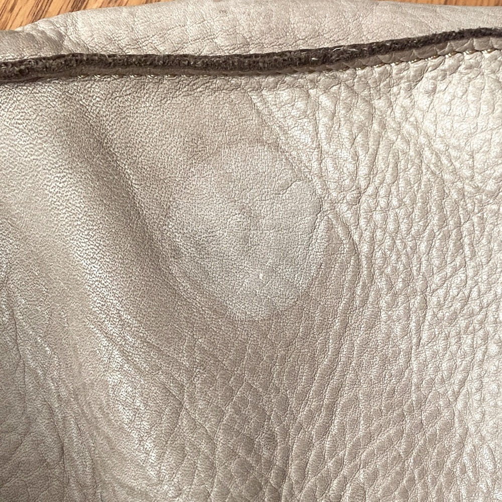 Bayside Made in Italy Beige/Taupe Pebbled Leather Studded Postman Shoulder Bag - Picture 12 of 16